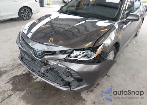 2020 Toyota Camry Le Hybrid from USA, damaged, VIN 4T1C31AK4LU538851